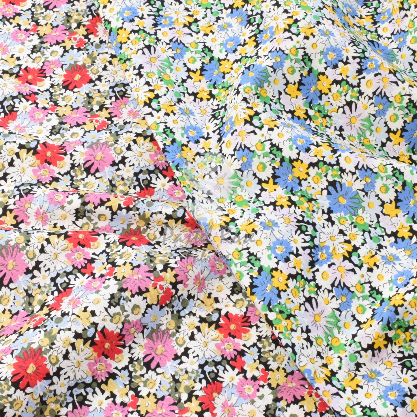 Daisies lightweight thin cotton fabric by half metre | 140cm wide