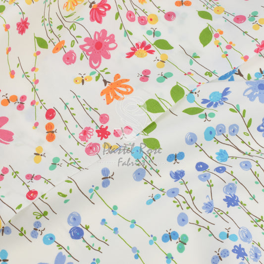 Flutterly Floral 100 % Baumwoll-Popeline-Stoff, halber Meter | 112 cm breit